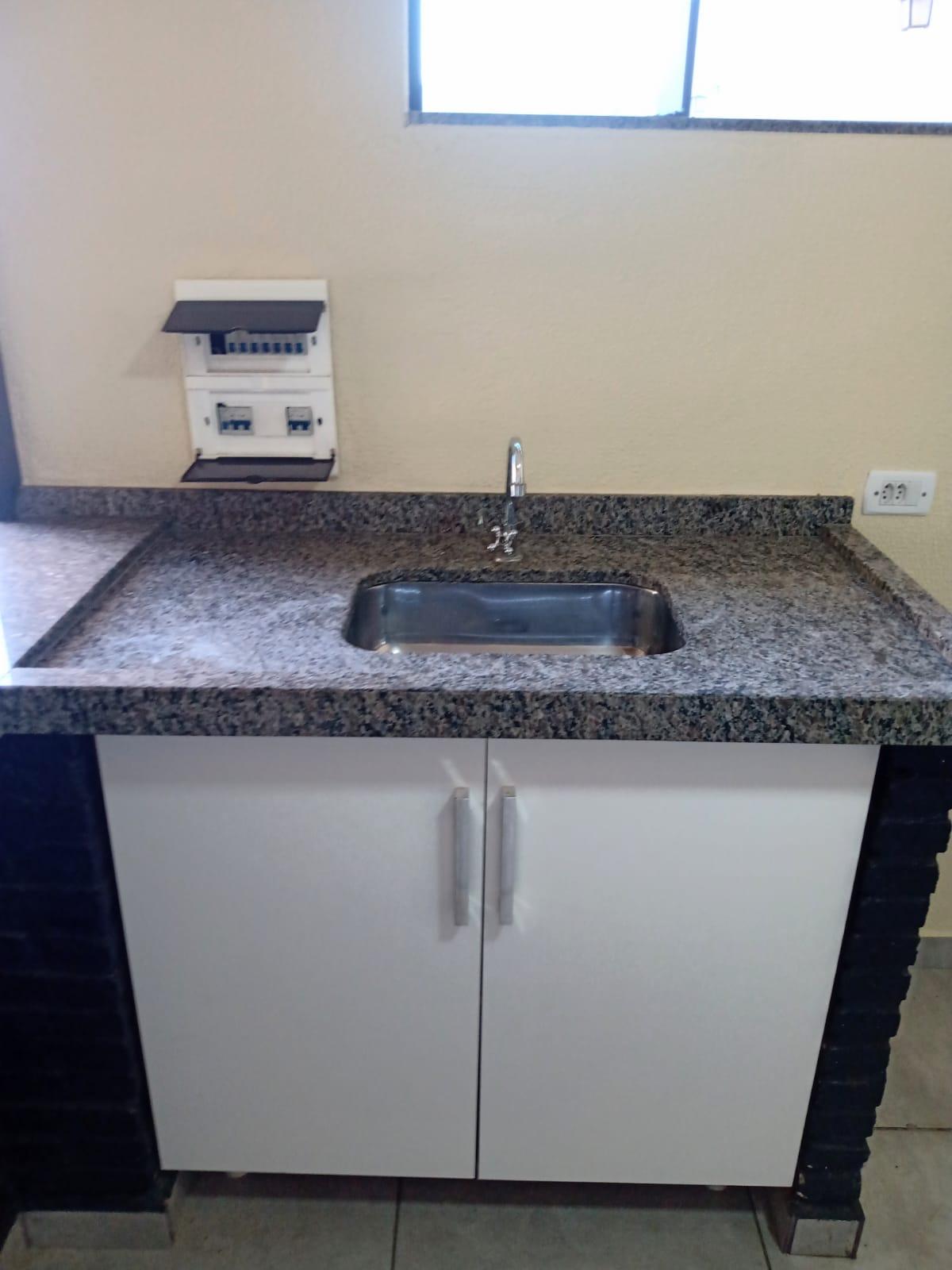 VRL106 Vende área de lazer em arapongas