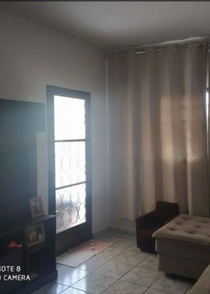 VRL213 vende casa rua rola espelho arapongas