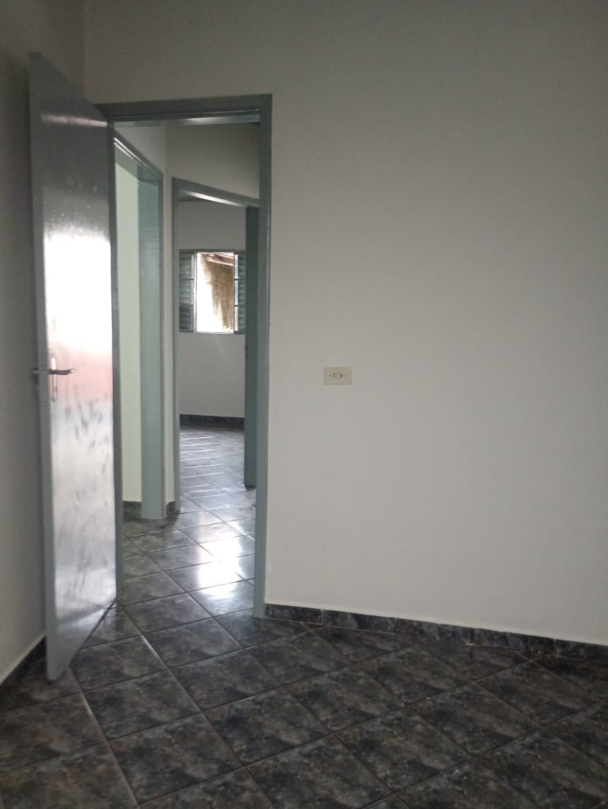 VRL223 locação casa 1 jardim bandeirantes arapongas