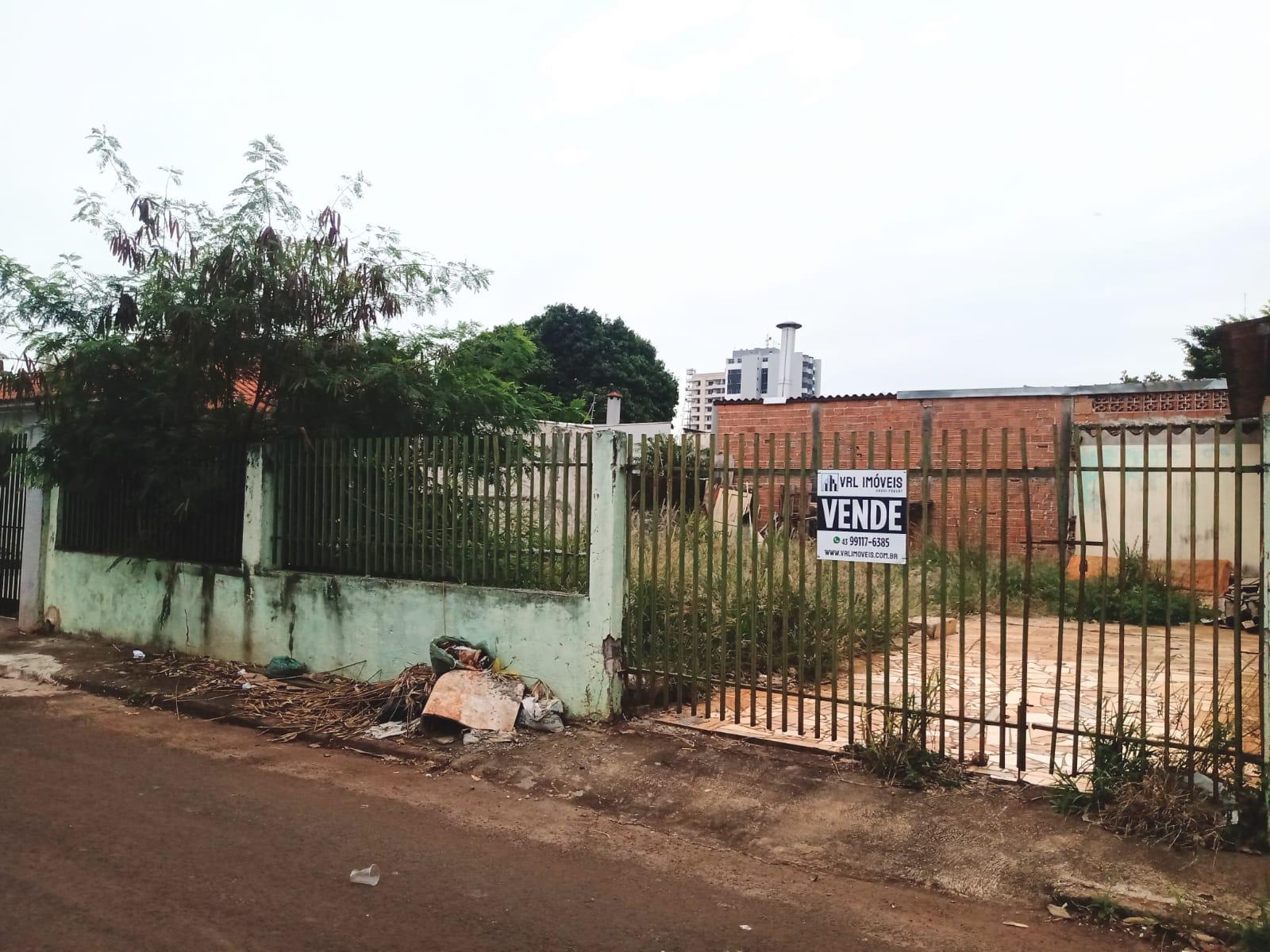 VRL40 Vende terreno com casa vila são joão